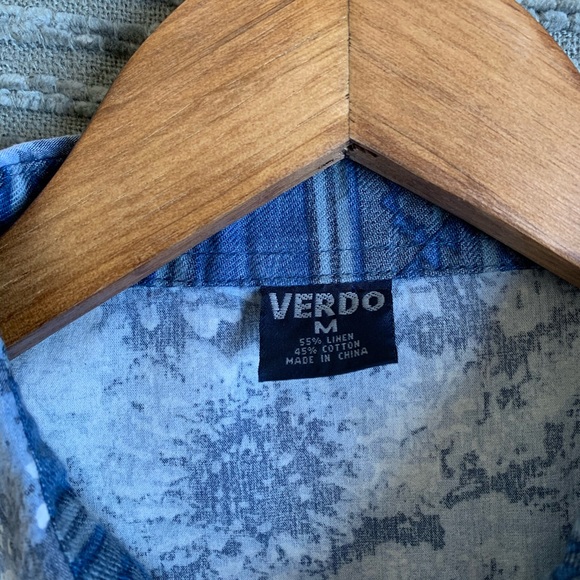 VERDO Long Sleeve casual button down floral print - Picture 10 of 15